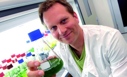 Professor Ben Hankamer.
